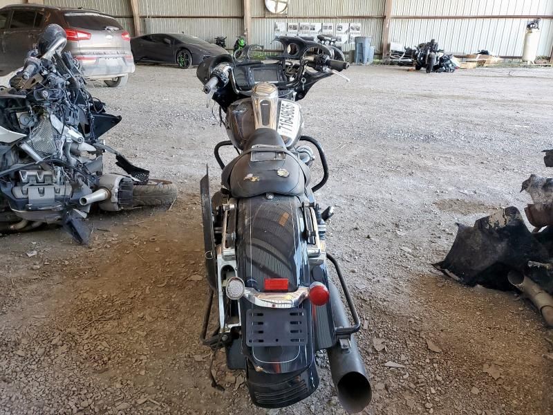 2016 Harley-Davidson Flhxs Street Glide Special