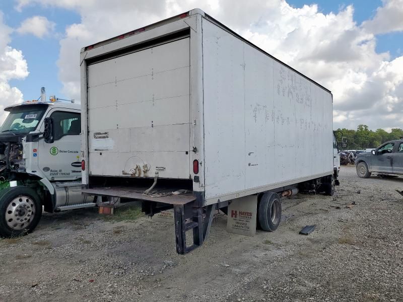 2010 Nissan Diesel UD1800