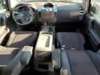 2004 Nissan Armada se