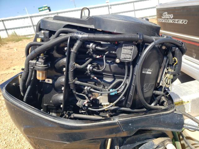 2013 Sun Tracker Boat-Boats