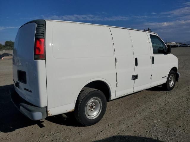 2002 Chevrolet Express G2500