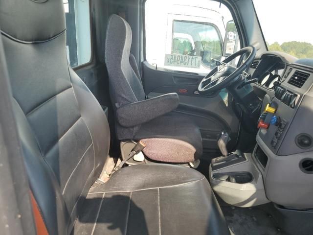 2017 Peterbilt Tractor 2017 Peterbilt 579 Semi Truck