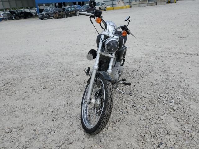 2009 Harley-Davidson XL883 C
