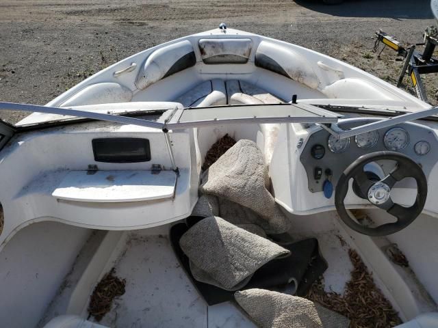 2010 Rinker Boat