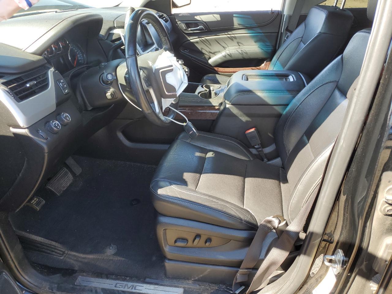2019 GMC Yukon slt