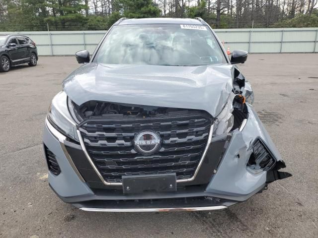 2024 Nissan Kicks SR
