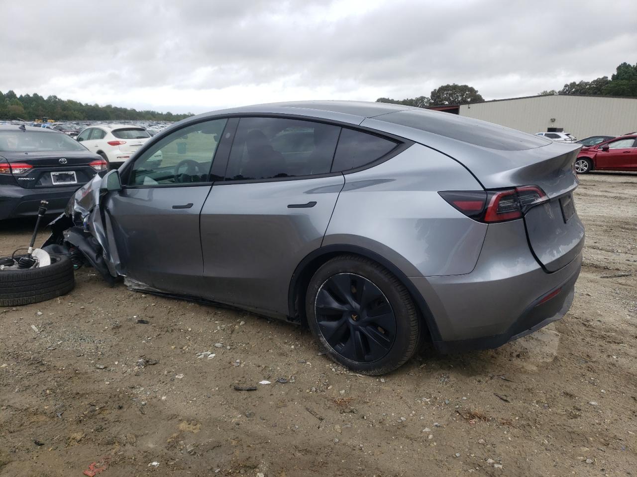 2024 Tesla Model y