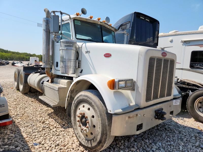 2012 Peterbilt Tractor 2012 Peterbilt 367 Semi Truck