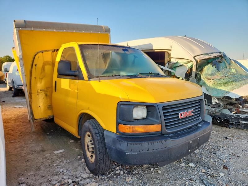 2015 GMC Savana Commercial CU