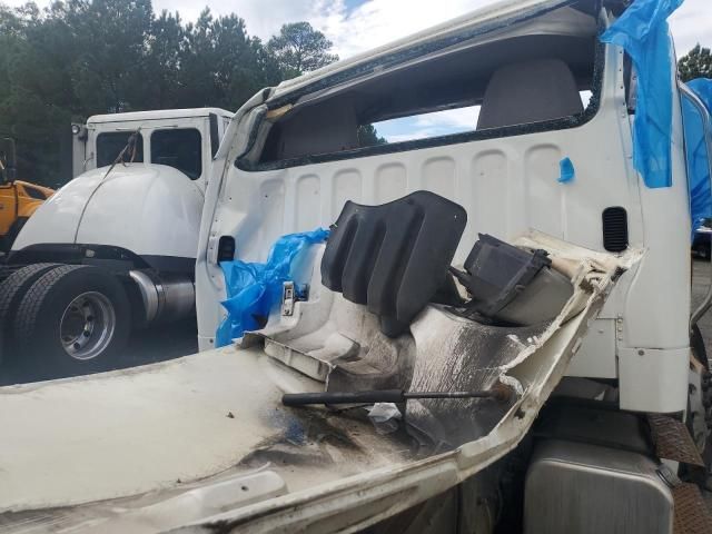 2019 Freightliner M2 106 MED-Expeditor Truck