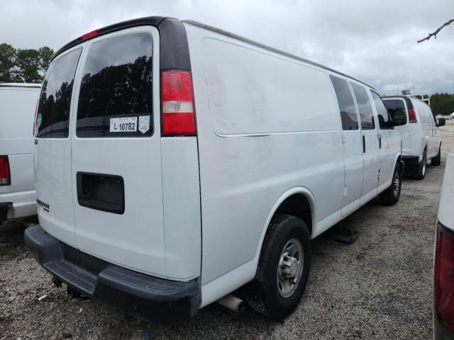 2016 Chevrolet Express G2500