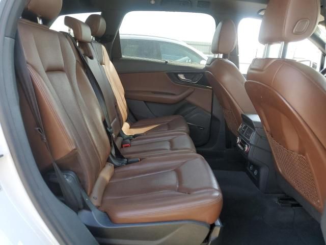 2018 Audi Q7 Premium Plus