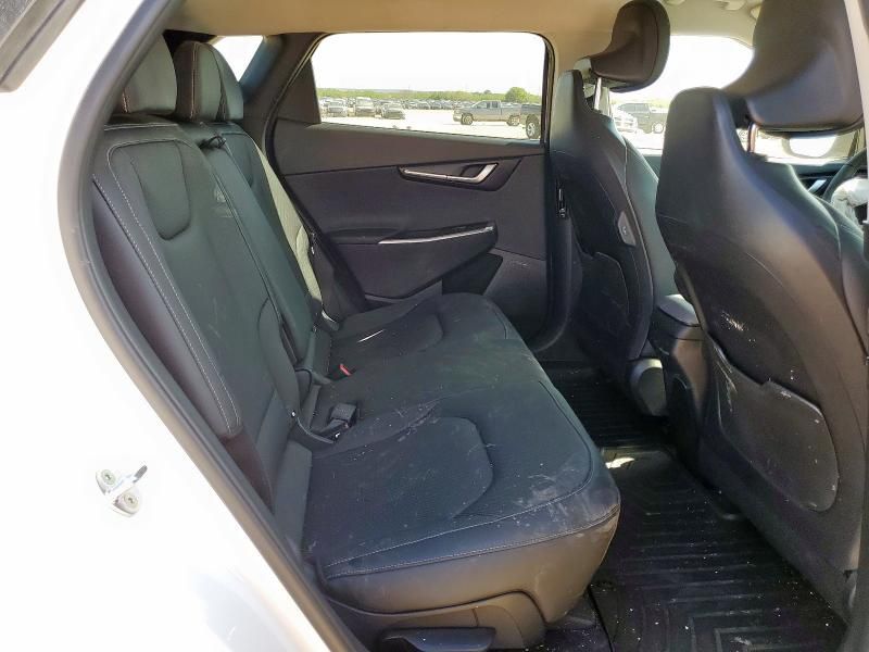 2022 KIA EV6 Light