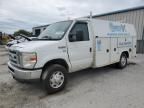 2011 Ford Econoline E350 Super Duty Cutaway Van