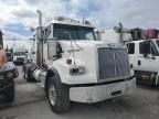 2016 Westenstar 2016 Western Star 4900 Semi Truck