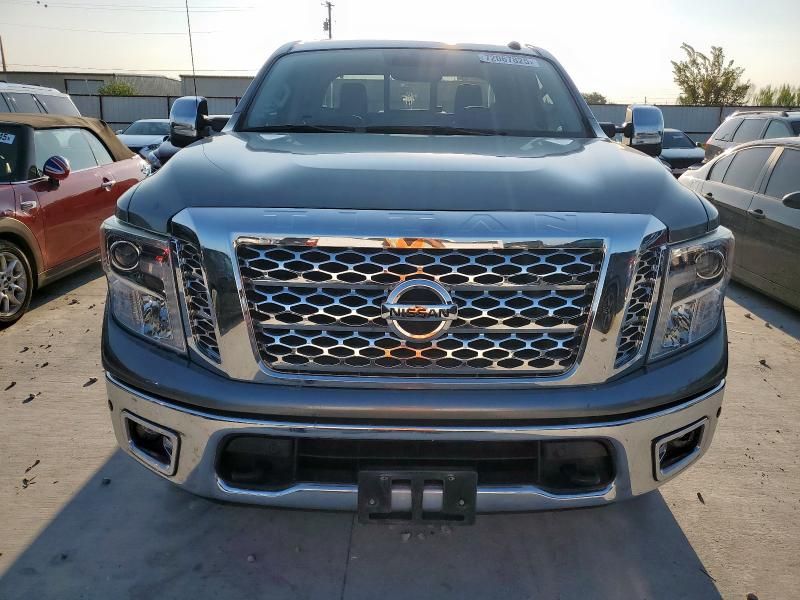 2018 Nissan Titan SV