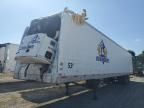 2010 Utility VS2RA Refrigerated Van Trailer