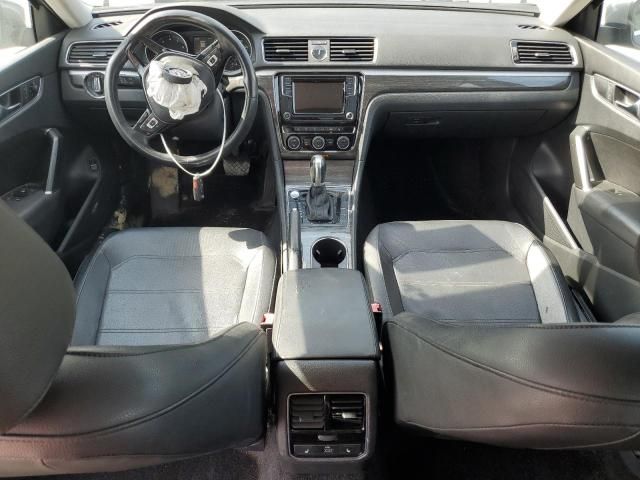 2017 Volkswagen Passat SE