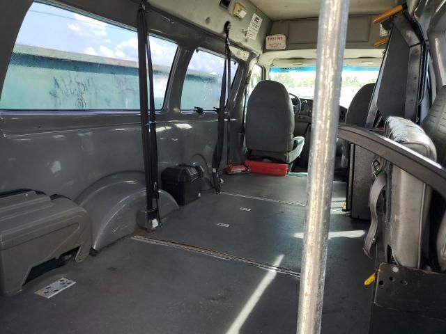 2006 Ford Econoline E250 Van