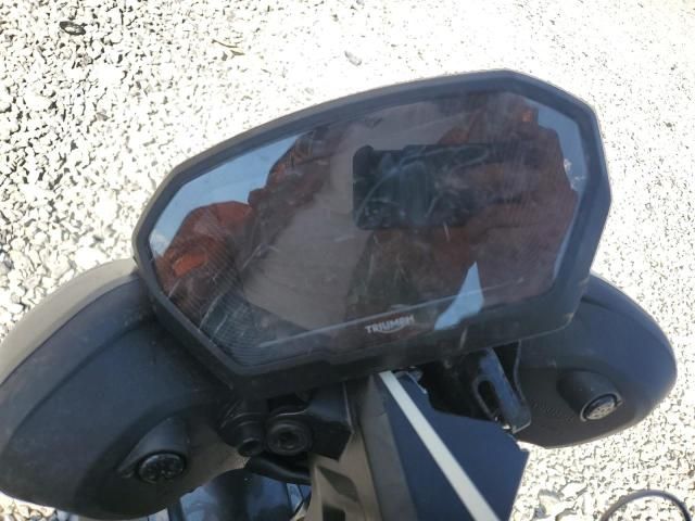 2024 Triumph 2024 Triumph Street Triple