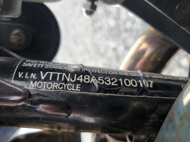 2003 Suzuki GZ250