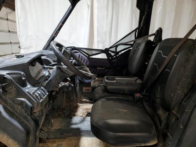 2017 Can-Am 2017 CAM AM Commander-ATV AND Utility Vehicles A