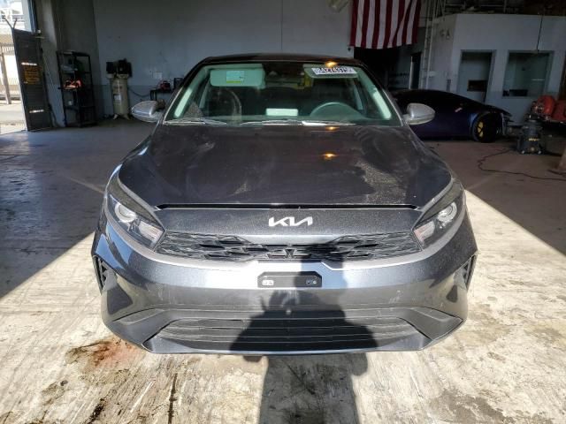 2024 KIA Forte LX