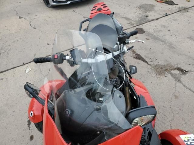 2009 Can-Am Spyder Roadster RS