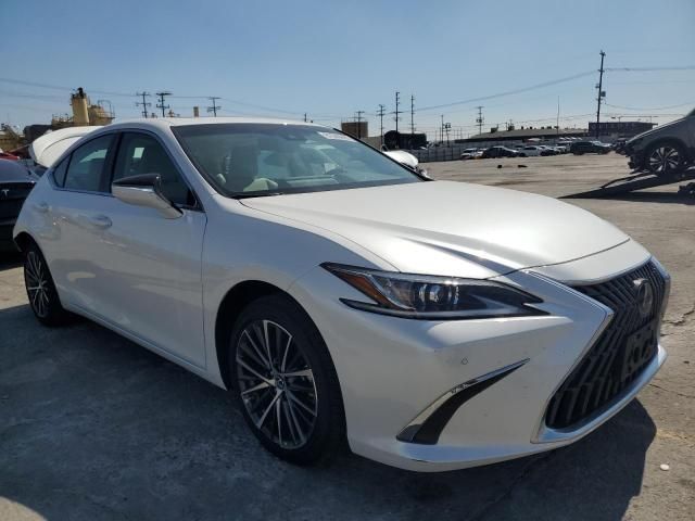 2025 Lexus ES 300H Base