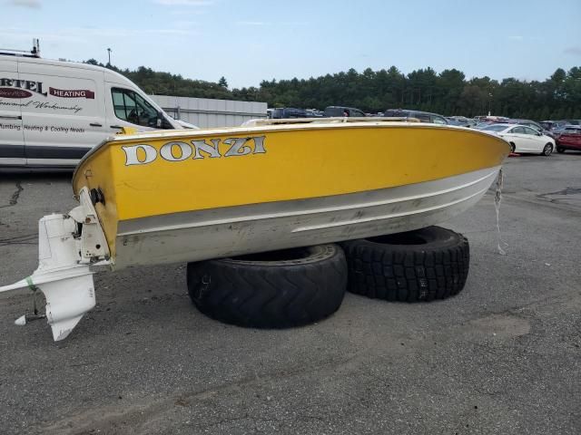 1968 Donzi Sweet 16-Boat