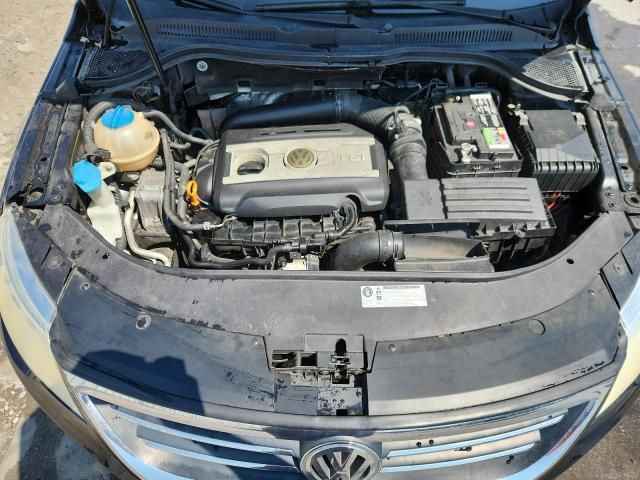 2009 Volkswagen CC Sport