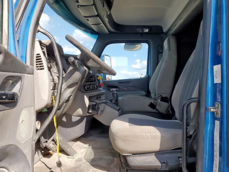 2017 Peterbilt 579 Semi Truck