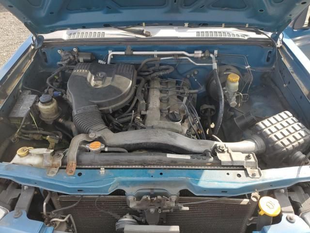 2001 Nissan Frontier King Cab XE