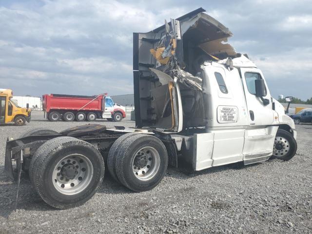 2016 Freigliner 2016 Freightliner Cascadia 125 Semi Truck
