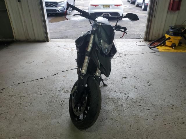2015 Ducati Hypermotard Hyperstrada