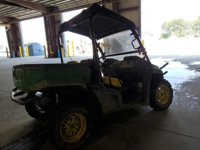 2022 John Deere Gator-Utility Vehicle