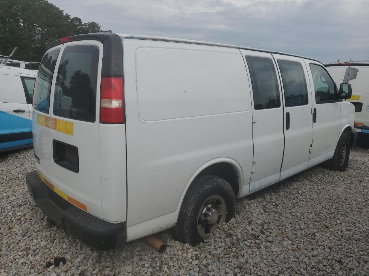 2013 Chev Express G2500