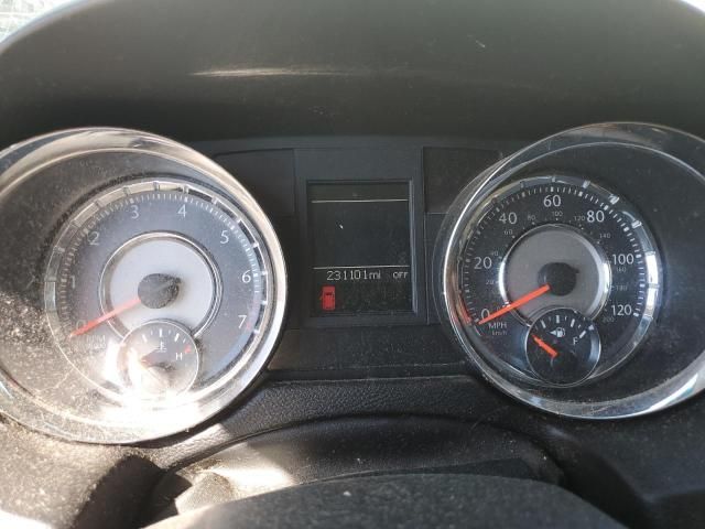 2012 Chrysler Town & Country Touring
