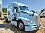 2025 Kenworth T680 Semi Truck