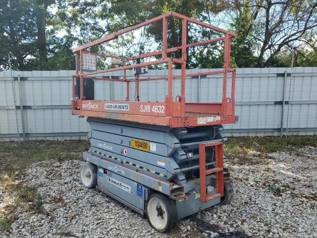 2014 Skyjack Sjiii 4632 Scissor Lift