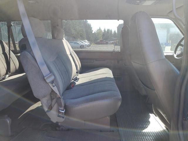 2000 Chevrolet Astro