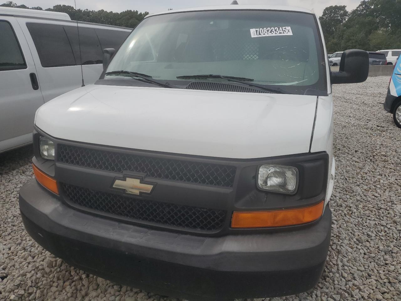2013 Chev Express G2500
