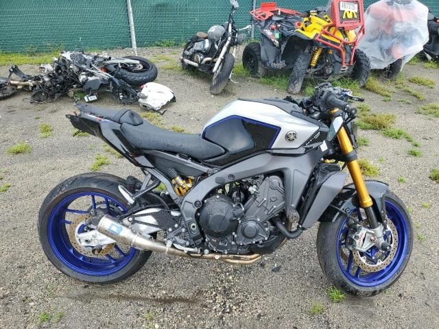 2025 Yamaha MT09 SP