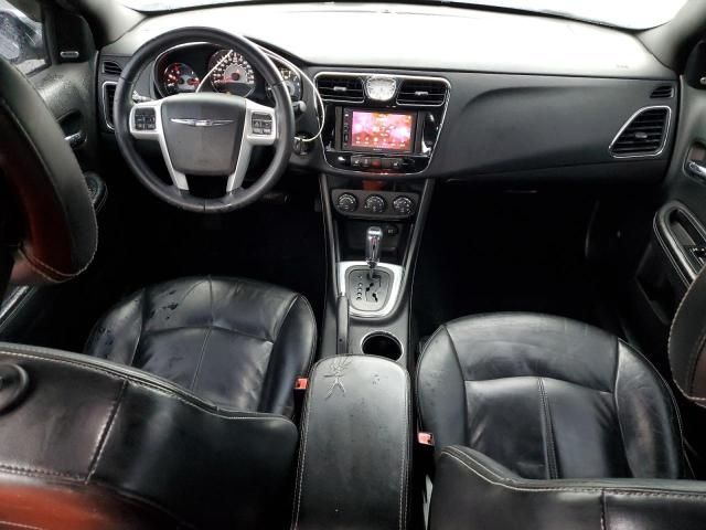 2013 Chrysler 200 Limited