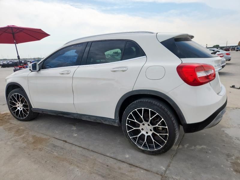 2016 Mercedes-Benz GLA 250
