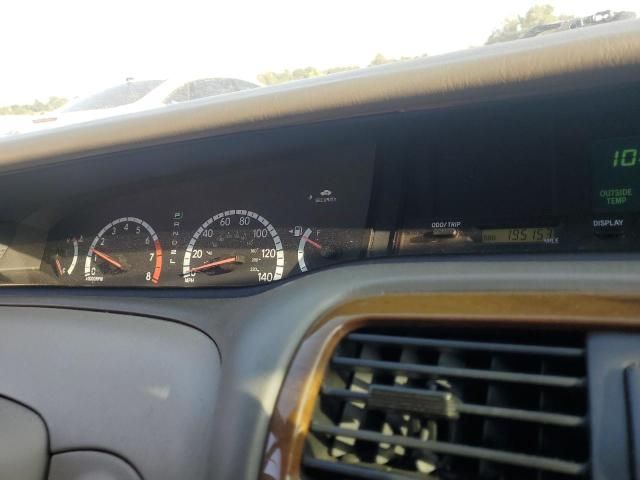 2000 Toyota Avalon xl