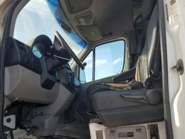 2012 Merz 2012 MERCEDES-BENZ Sprinter 2500
