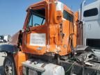 2006 Freightliner CST120 Semi Truck