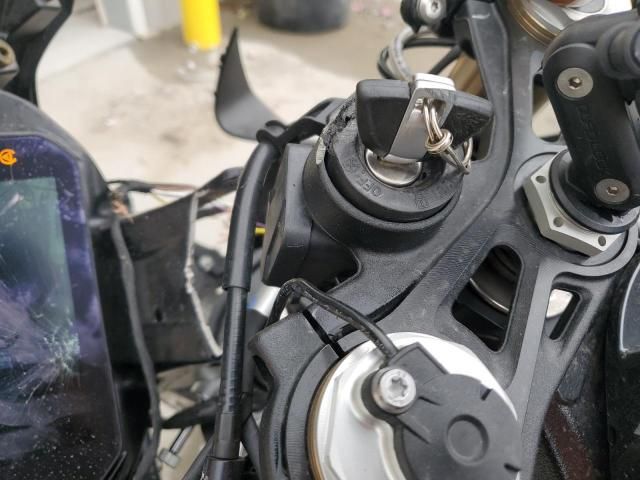2022 BMW S 1000 RR