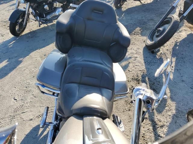2015 Harley-Davidson Flhtkse CVO Limited